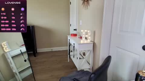 brookebee online show from 15, 12, 2024