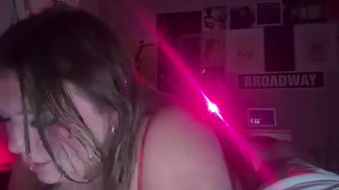 Snapshot of brooklynheights69 chatting on 13, 11, 2025 brooklynheights69 online show from 13, 11, 2025