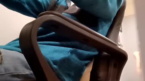 broski2002633810 online show from 27, 2, 2025