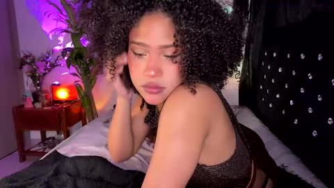 Snapshot of browngirl69 chatting on 5, 10, 2025 miss muller online show from 5, 10, 2025
