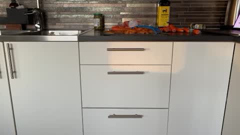 Snapshot of brownguydan chatting on 8, 3, 2025 Brownguydan online show from 8, 3, 2025