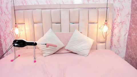 Sara  online show from 7, 1, 2025