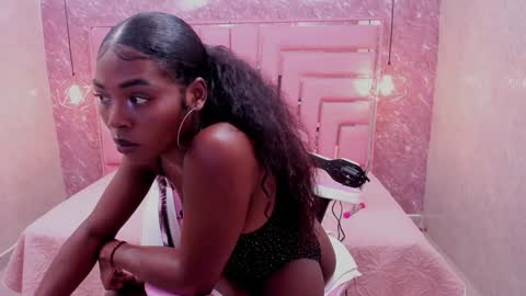 Sara  online show from 28, 1, 2025