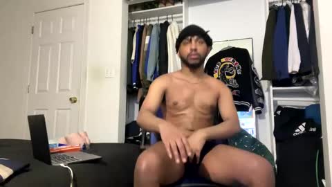 Snapshot of brownskinshortyy chatting on 6, 3, 2025 Brownskinshortyy online show from 6, 3, 2025