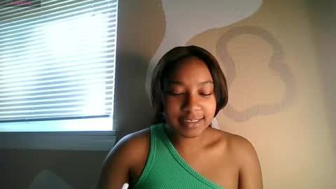 Brownsuagrcutie online show from 23, 4, 2026