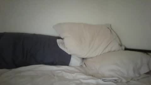 Snapshot of bruc12168 chatting on 26, 4, 2026 Bruc12168 fit slim new makemecum bigdick edging online show from 26, 4, 2026