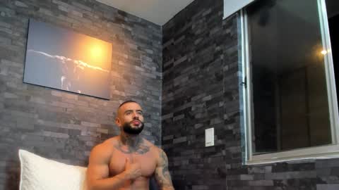 brucedallas online show from 28, 10, 2025