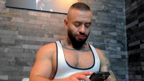 Snapshot of brucedallas chatting on 3, 6, 2026 brucedallas online show from 3, 6, 2026