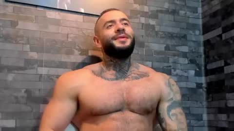 Snapshot of brucedallas chatting on 5, 7, 2026 brucedallas online show from 5, 7, 2026
