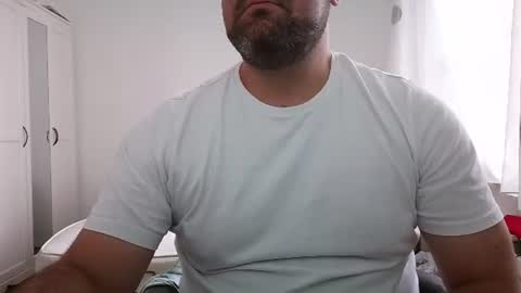 Snapshot of brucemf chatting on 22, 7, 2026 Bruce online show from 22, 7, 2026