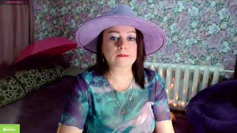 Snapshot of brunette7786 chatting on 6, 6, 2026 Julia online show from 6, 6, 2026