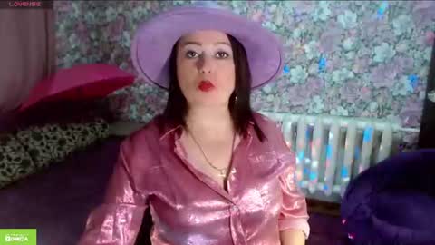 Snapshot of brunette7786 chatting on 11, 6, 2026 Julia online show from 11, 6, 2026