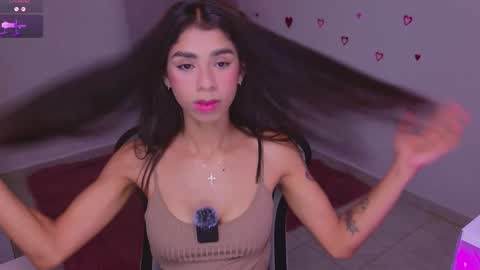 SARAH  online show from 22, 2, 2026