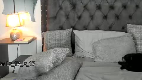 lizathomson online show from 23, 2, 2026