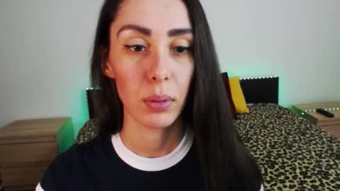 Snapshot of brunettgirl_ chatting on 7, 1, 2025 Ellis online show from 7, 1, 2025