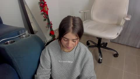 Snapshot of brunnette__1 chatting on 5, 6, 2026 brunnette online show from 5, 6, 2026