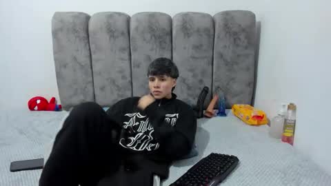 Snapshot of bruno_cruz chatting on 21, 4, 2026 Bruno Cruz online show from 21, 4, 2026