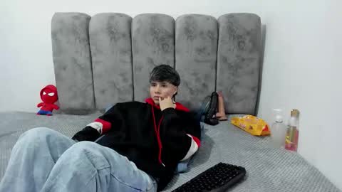Snapshot of bruno_cruz chatting on 22, 4, 2026 Bruno Cruz online show from 22, 4, 2026