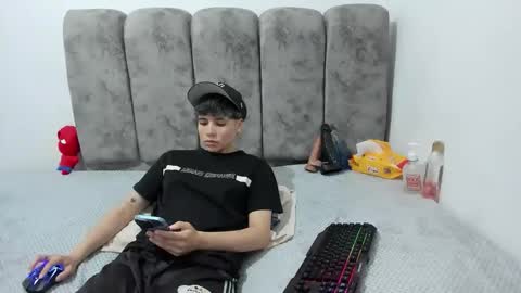 Snapshot of bruno_cruz chatting on 9, 5, 2026 Bruno Cruz online show from 9, 5, 2026