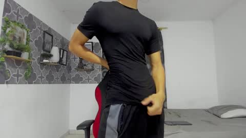 Snapshot of bruno_snow chatting on 17, 9, 2025 bruno_snow online show from 17, 9, 2025