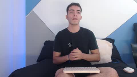 Snapshot of bruno_steel1 chatting on 2, 12, 2025 Bruno online show from 2, 12, 2025