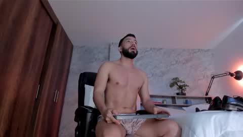 Snapshot of bruno_woods chatting on 12, 10, 2025 Andres Suarez online show from 12, 10, 2025