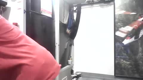 Steve... aka SkinnieDippin aka TimberTramp online show from 17, 10, 2025