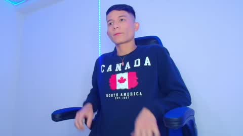 BRYAM INDEPENDENT MODEL online show from 3, 2, 2025