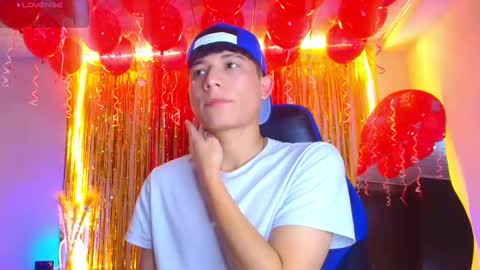 BRYAM INDEPENDENT MODEL online show from 9, 9, 2025