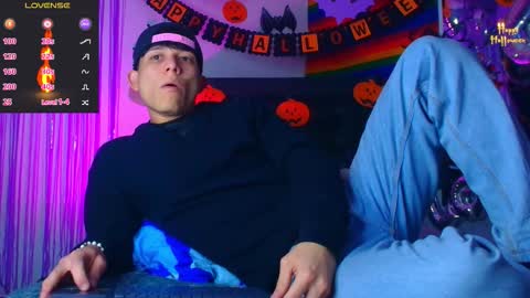 BRYAM INDEPENDENT MODEL online show from 18, 10, 2025