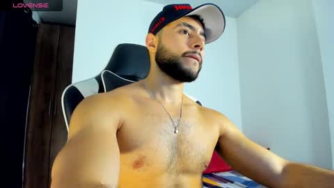 Snapshot of bryan_oficials chatting on 27, 9, 2025 bryan_oficials online show from 27, 9, 2025