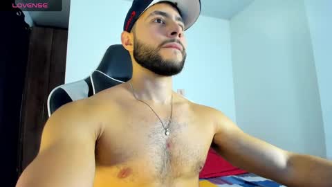 Snapshot of bryan_oficials chatting on 7, 10, 2025 bryan_oficials online show from 7, 10, 2025