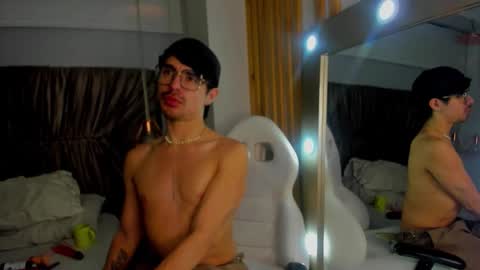 Snapshot of brycams3 chatting on 21, 9, 2025 BRYAN online show from 21, 9, 2025
