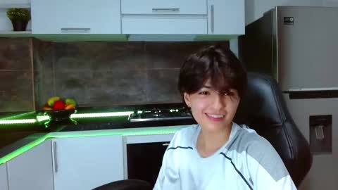 Snapshot of bryce_evans chatting on 24, 11, 2025 B R Y C E online show from 24, 11, 2025