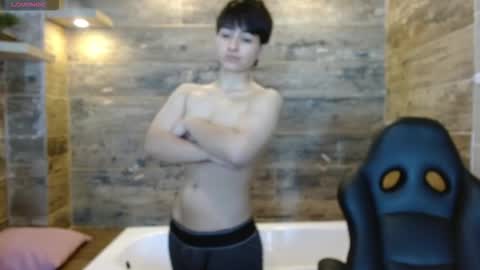 Snapshot of bryce_evans chatting on 20, 12, 2025 B R Y C E online show from 20, 12, 2025