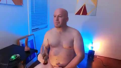 Snapshot of btmcub_sandiego chatting on 15, 2, 2025 bottom freak online show from 15, 2, 2025