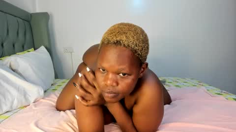 Stacy420 online show from 18, 12, 2024