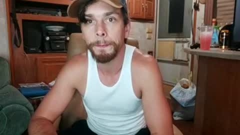 Snapshot of bubblebutt417 chatting on 6, 8, 2026 Max candi online show from 6, 8, 2026