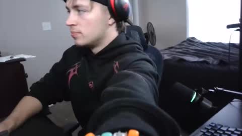 BubblebuttBdn online show from 12, 10, 2025