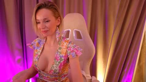 Snapshot of bubbling_crush chatting on 21, 2, 2025 bubbling_crush online show from 21, 2, 2025