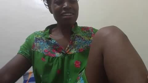 Snapshot of bubbly_jocyce chatting on 24, 6, 2026 talisha online show from 24, 6, 2026
