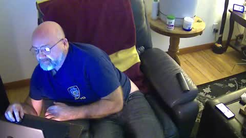 Snapshot of buckreams chatting on 12, 2, 2025 Buck online show from 12, 2, 2025