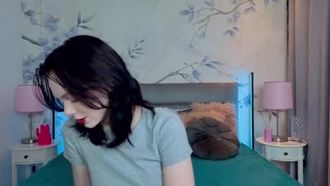 Leona online show from 16, 2, 2026