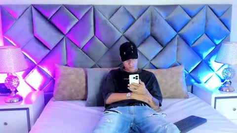 Snapshot of buda_and_cataleya_ chatting on 2, 2, 2026 Buda y Cataleya online show from 2, 2, 2026