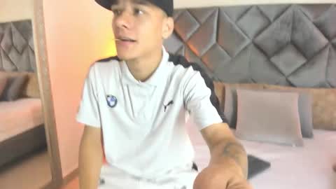 Snapshot of buda_and_cataleya_ chatting on 27, 2, 2026 Buda y Cataleya online show from 27, 2, 2026