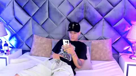 Snapshot of buda_and_cataleya_ chatting on 2, 3, 2026 Buda y Cataleya online show from 2, 3, 2026