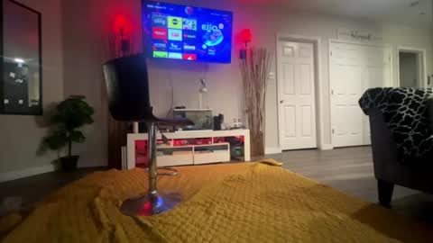 Snapshot of buddhax chatting on 27, 9, 2025 Koa  Kobe  online show from 27, 9, 2025