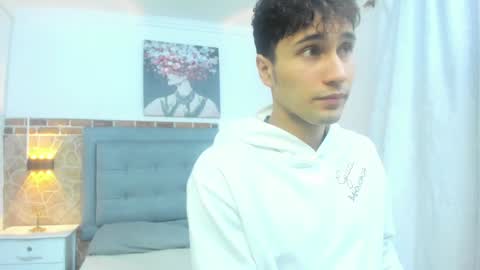 Snapshot of buddy_whitte chatting on 27, 1, 2025 Buddy Whitte online show from 27, 1, 2025