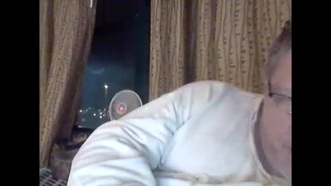 Snapshot of buddyluvzumore chatting on 12, 2, 2025 buddyluvzumore online show from 12, 2, 2025
