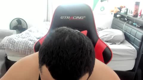 buffsexyman24 online show from 10, 3, 2025